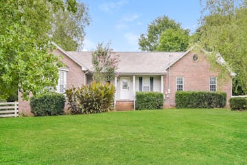 405 Brookview Dr Gallatin, TN 37066